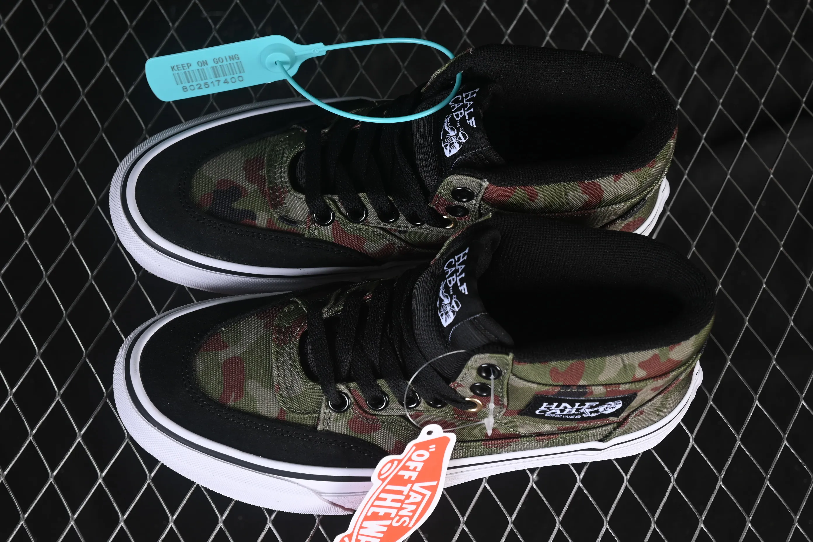 All categories Vans Vans series Vans Mid Vans China Vans Half Cab 33 Vans official retro casual simple versatile skateboard shoes VN000DZ3BLK